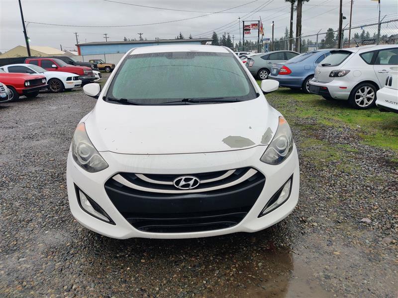 Hyundai Elantra GT A/T 2013