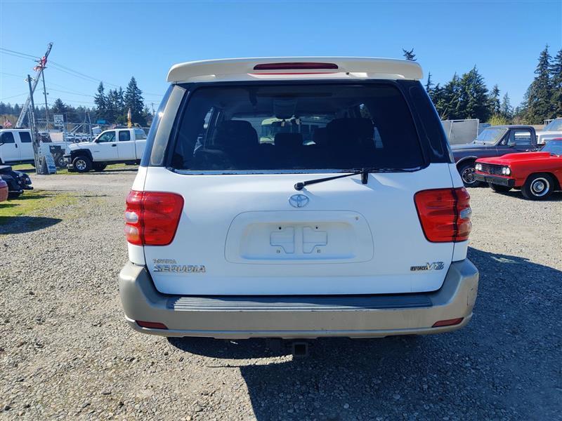 Toyota Sequoia SR5 2WD 2004