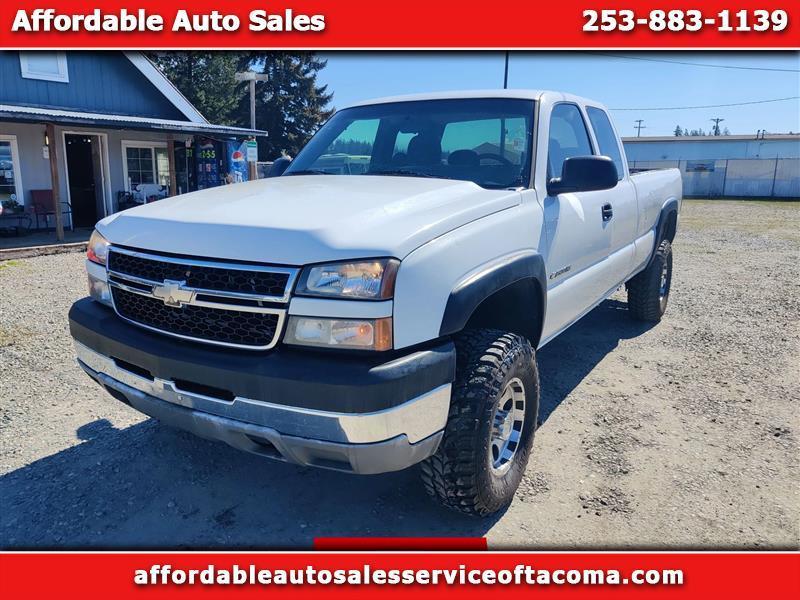 2006 Chevrolet Silverado 2500HD Work Truck Ext. Cab 2WD