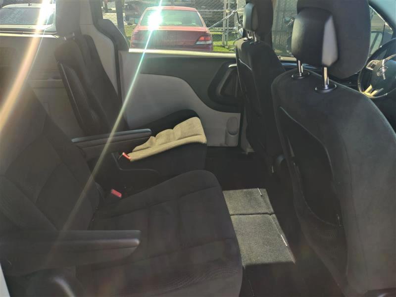 Dodge Grand Caravan SE 2016