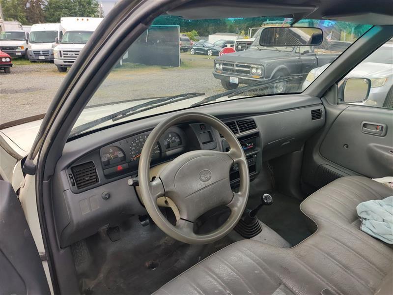 Toyota T100 Reg. Cab 2WD 1996