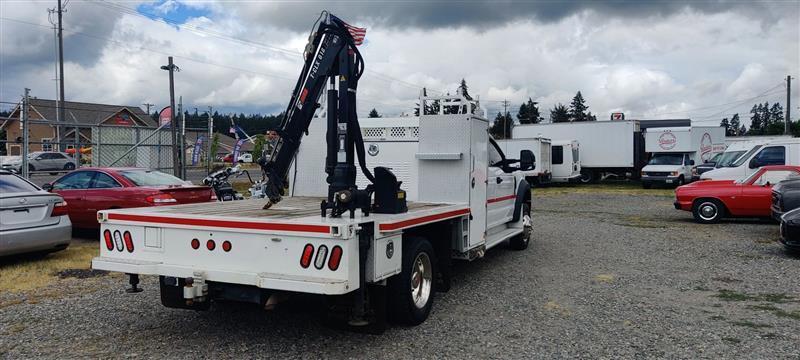 Ford F-550 Crew Cab DRW 4WD 2017