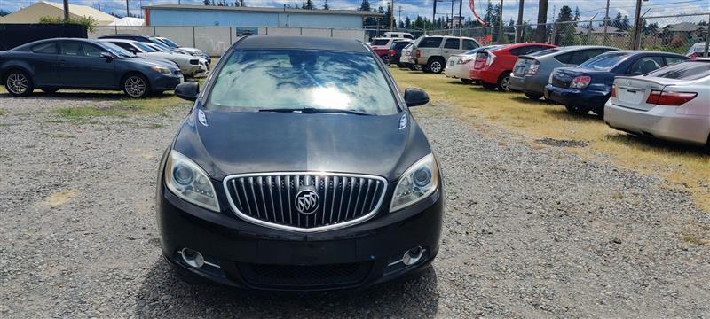 Buick Verano Base 2013