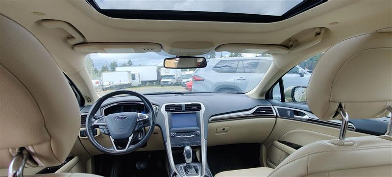 Ford Fusion Hybrid SE 2013