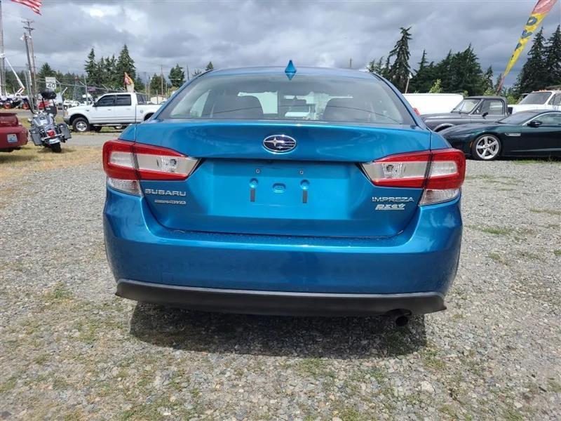 Subaru Impreza 2.0i Premium CVT 4-Door 2017