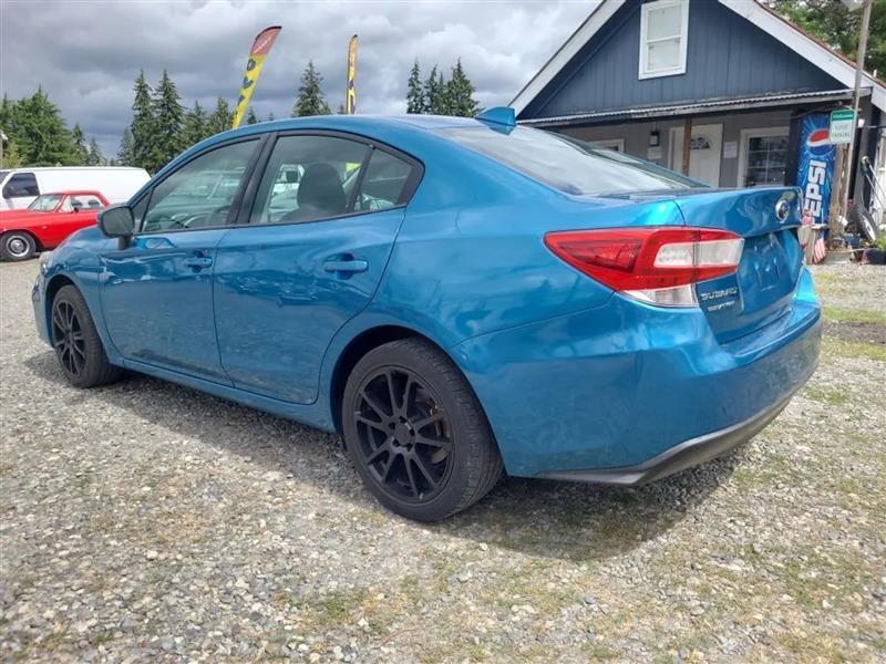 Subaru Impreza 2.0i Premium CVT 4-Door 2017