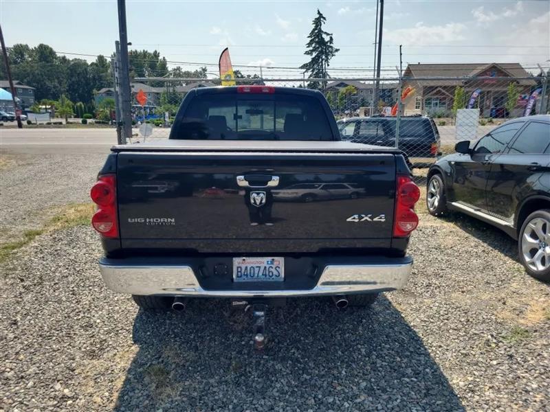Dodge Ram 1500 SLT Quad Cab 4WD 2007