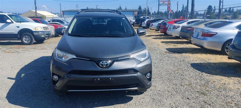 Toyota RAV4 XLE AWD 2017