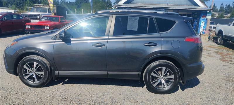 Toyota RAV4 XLE AWD 2017