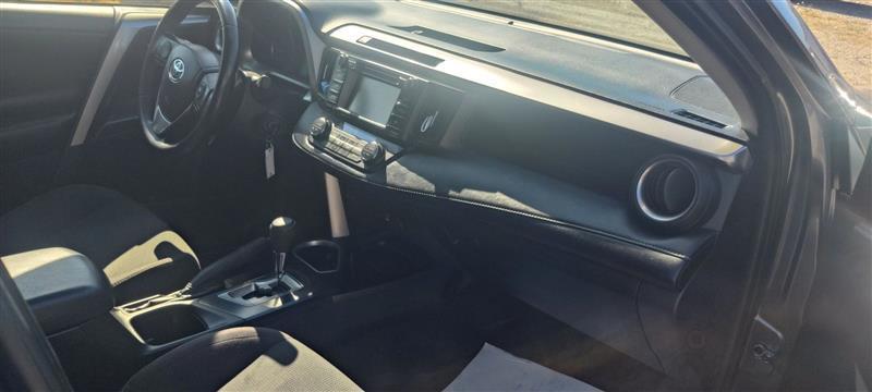 Toyota RAV4 XLE AWD 2017
