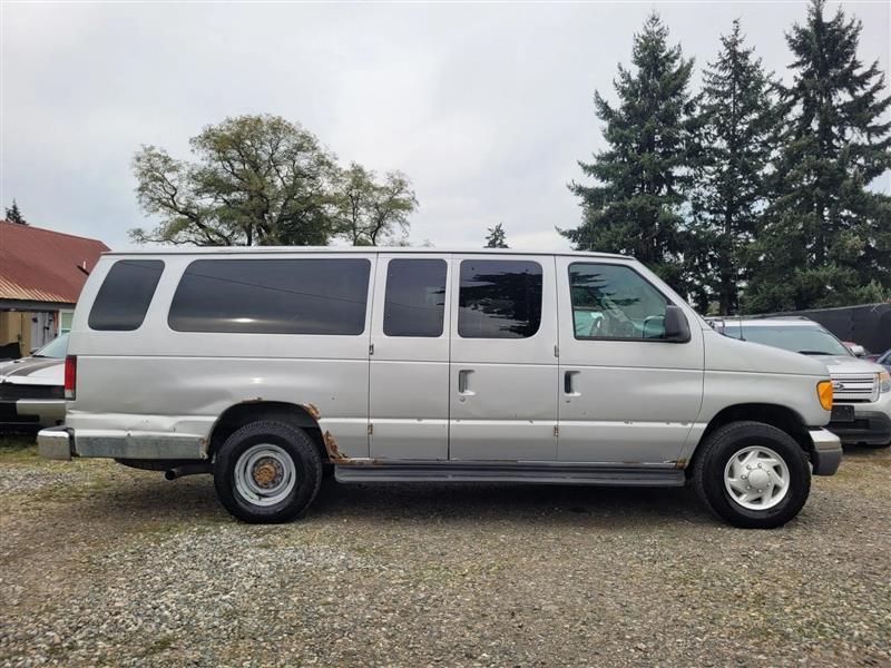 Ford Econoline E-350 Extended 2006