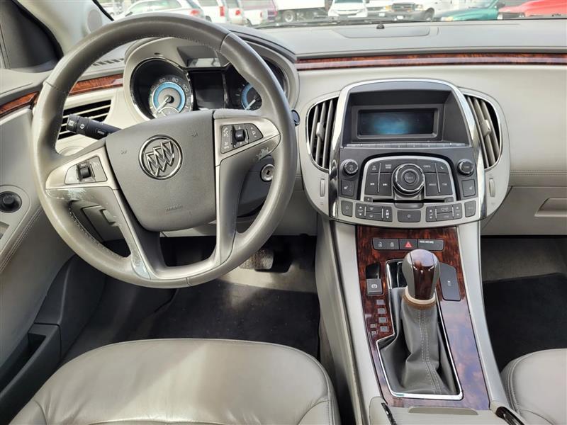 Buick LaCrosse CXL AWD 2010