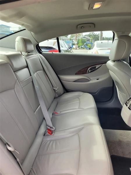 Buick LaCrosse CXL AWD 2010
