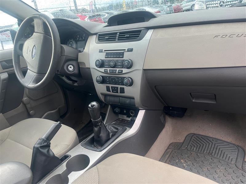 Ford Focus S Sedan 2008