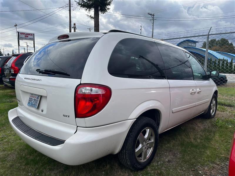 Dodge Grand Caravan SXT 2006