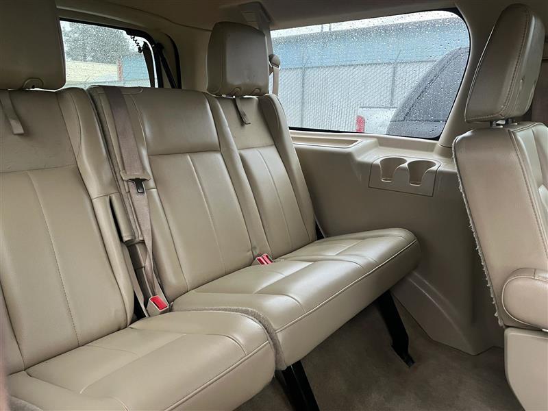 Ford Expedition EL King Ranch 4WD 2013
