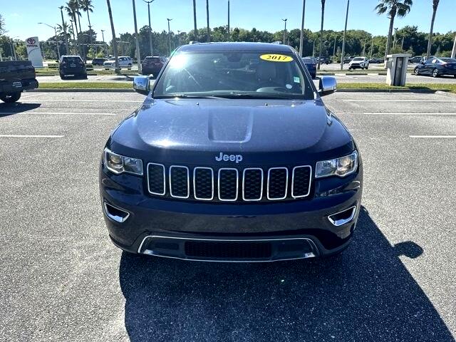 2017 Jeep Grand Cherokee Limited 2WD 17