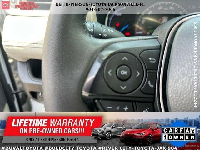 Toyota RAV4 Hybrid XLE Premium AWD (Natl) 2024 Toyota RAV4 Hybrid XLE Premium AWD (Natl) 2024