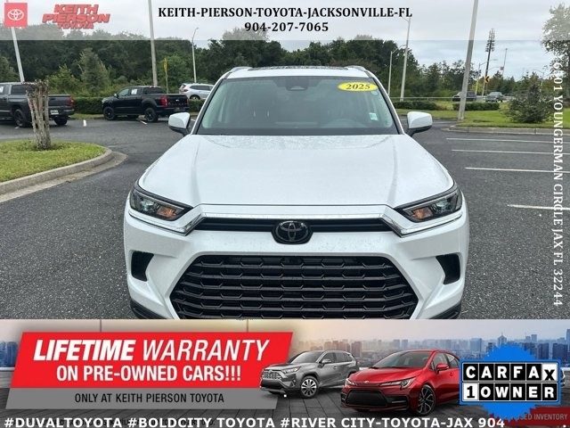 Toyota Grand Highlander Hybrid LE AWD (Natl) 2025 Toyota Grand Highlander Hybrid LE AWD (Natl) 2025