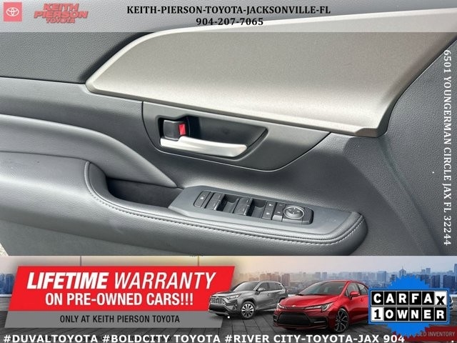 Toyota Grand Highlander Hybrid LE AWD (Natl) 2025 Toyota Grand Highlander Hybrid LE AWD (Natl) 2025