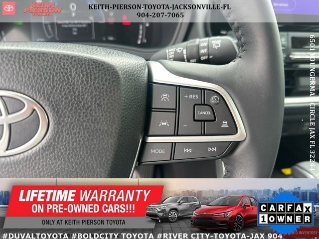 Toyota Grand Highlander Hybrid LE AWD (Natl) 2025 Toyota Grand Highlander Hybrid LE AWD (Natl) 2025