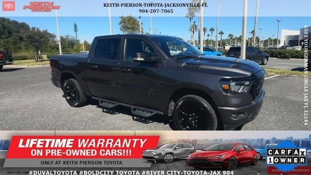 RAM 1500 Big Horn 4x4 Crew Cab 5'7" Box 2021 RAM 1500 Big Horn 4x4 Crew Cab 5'7" Box 2021