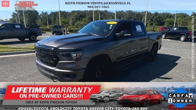 RAM 1500 Big Horn 4x4 Crew Cab 5'7" Box 2021 RAM 1500 Big Horn 4x4 Crew Cab 5'7" Box 2021