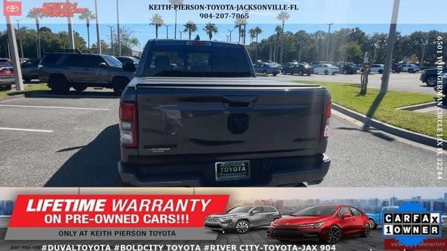 RAM 1500 Big Horn 4x4 Crew Cab 5'7" Box 2021 RAM 1500 Big Horn 4x4 Crew Cab 5'7" Box 2021