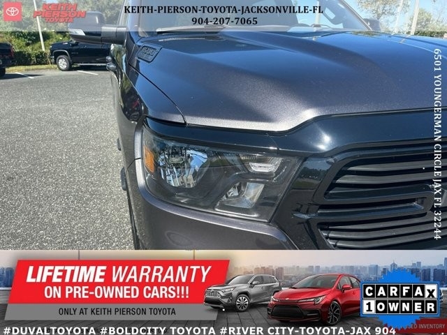 RAM 1500 Big Horn 4x4 Crew Cab 5'7" Box 2021 RAM 1500 Big Horn 4x4 Crew Cab 5'7" Box 2021