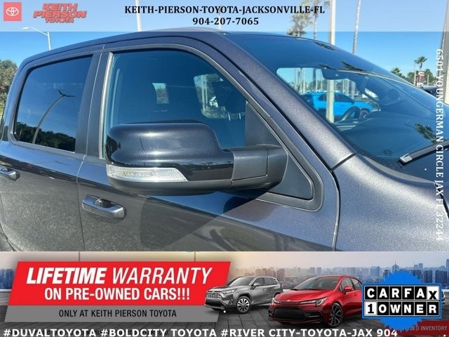 RAM 1500 Big Horn 4x4 Crew Cab 5'7" Box 2021 RAM 1500 Big Horn 4x4 Crew Cab 5'7" Box 2021