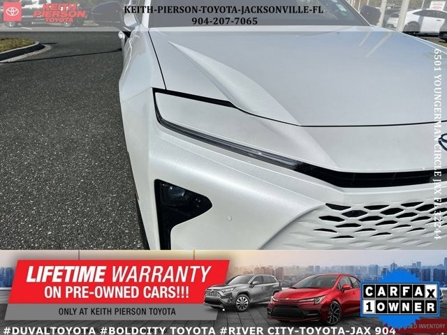 Toyota Crown Signia Limited AWD (Natl) 2025