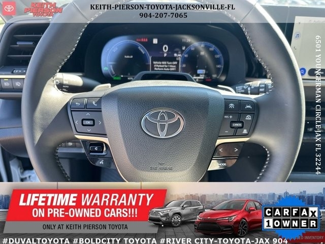 Toyota Crown Signia Limited AWD (Natl) 2025