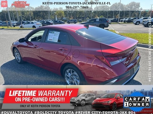 Hyundai Elantra Hybrid Blue DCT 2025