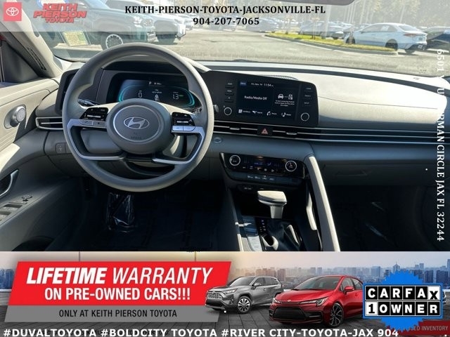 Hyundai Elantra Hybrid Blue DCT 2025