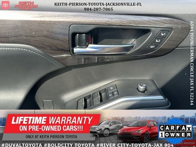 Toyota Highlander Hybrid Limited AWD (Natl) 2021