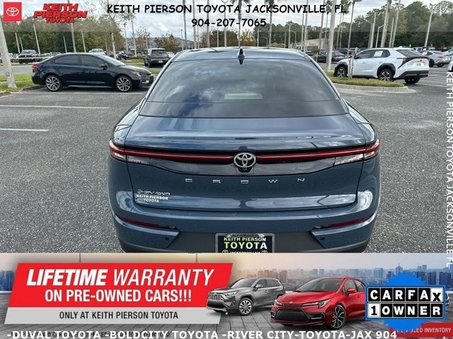 Toyota Crown Nightshade AWD (Natl) 2026