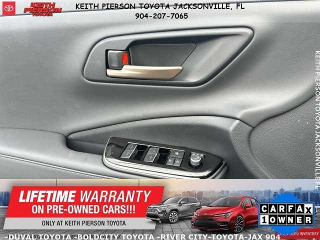 Toyota Crown Nightshade AWD (Natl) 2026