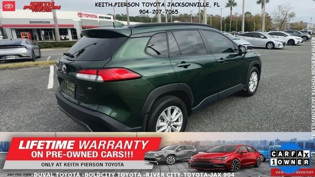 Toyota Corolla Cross LE 2WD (Natl) 2024