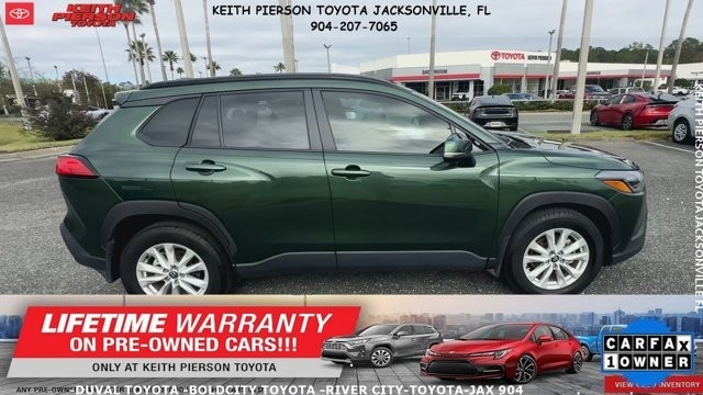 Toyota Corolla Cross LE 2WD (Natl) 2024