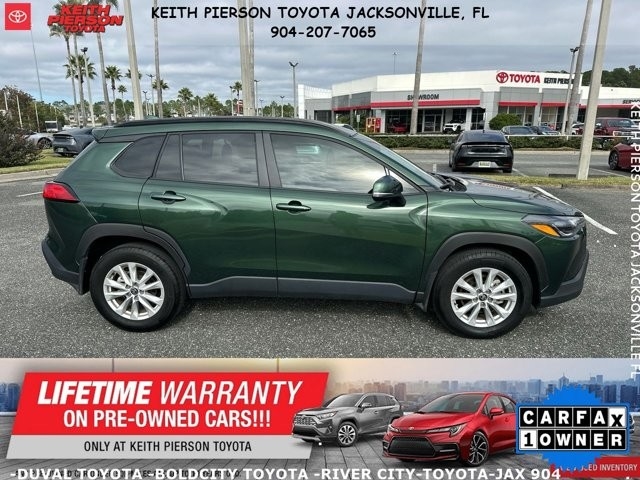 Toyota Corolla Cross LE 2WD (Natl) 2024