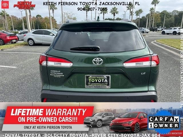 Toyota Corolla Cross LE 2WD (Natl) 2024