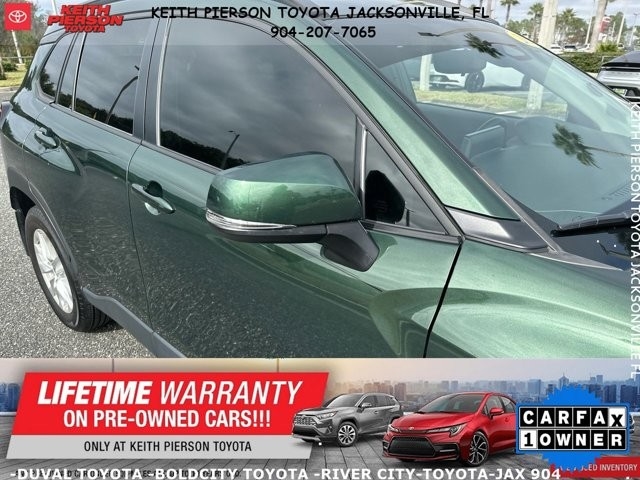 Toyota Corolla Cross LE 2WD (Natl) 2024