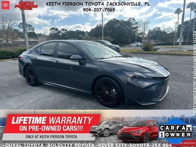 Toyota Camry XLE (Natl) 2025