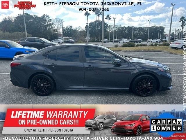 Toyota Camry XLE (Natl) 2025