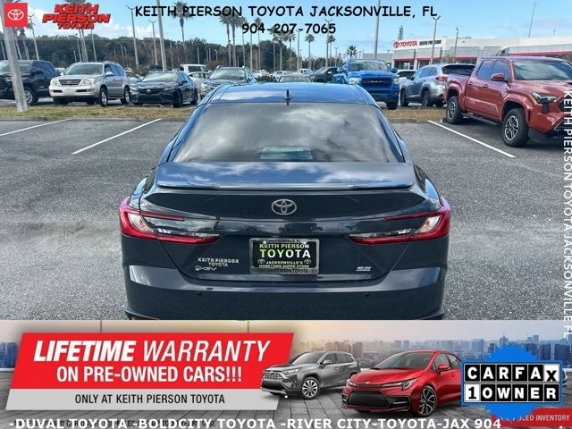 Toyota Camry XLE (Natl) 2025