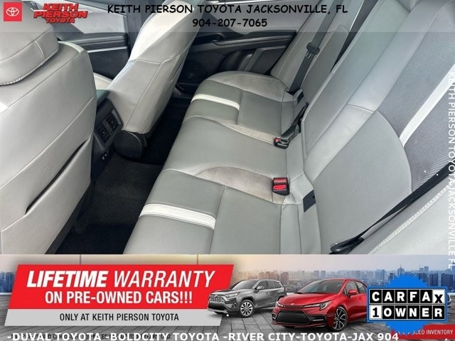 Toyota Camry XLE (Natl) 2025