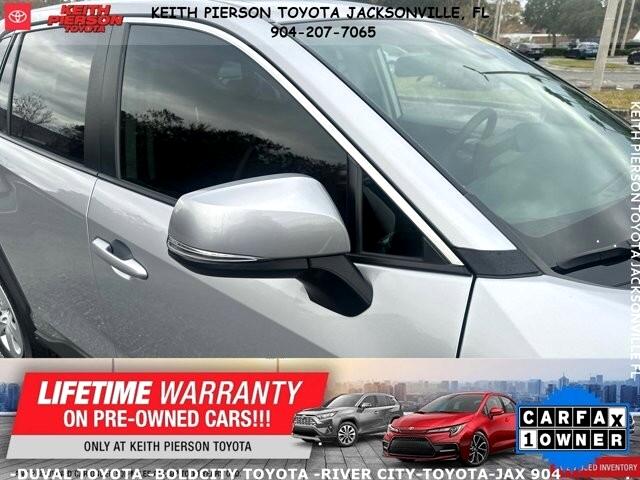 Toyota RAV4 LE FWD (Natl) 2022