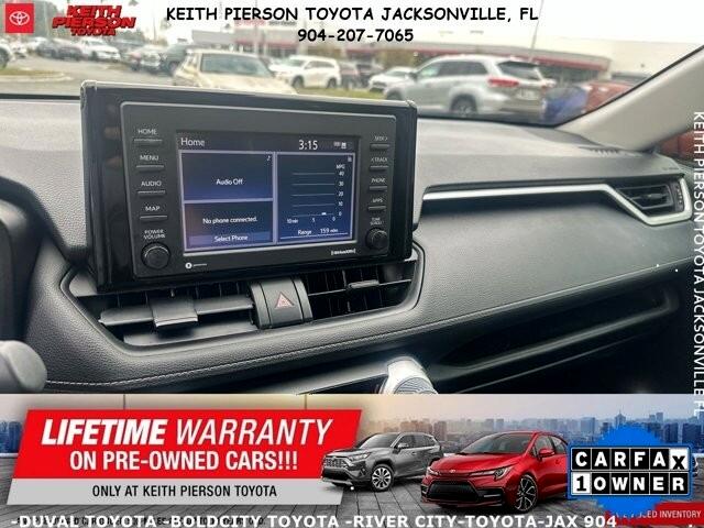 Toyota RAV4 LE FWD (Natl) 2022