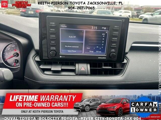 Toyota RAV4 LE FWD (Natl) 2022