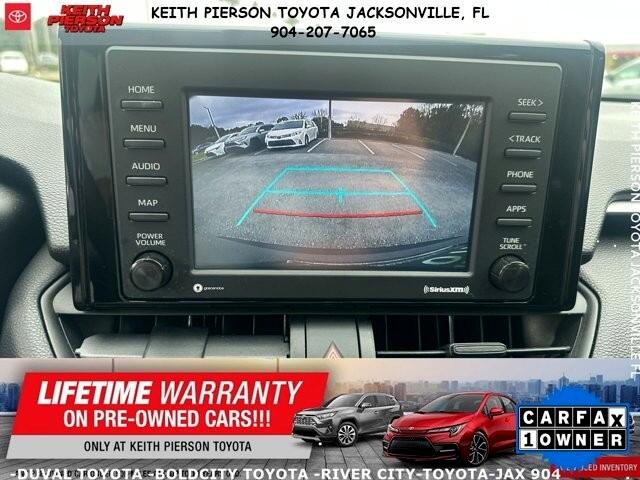 Toyota RAV4 LE FWD (Natl) 2022